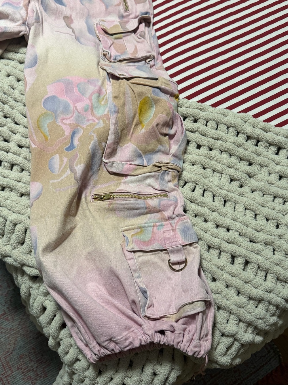 Cynthia Rowley Pink Tie-Dye Cargo Wide-Leg Pants - Picture 5 of 6